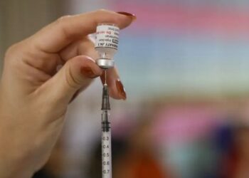 Pesquisa revela que vacinação contra o HPV reduziu quase pela metade a circulação dos principais tipos do vírus no Brasil.