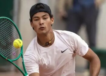 Brasil conquista um título e um vice nas duplas juvenis de Wimbledon. Guto Miguel é campeão e Nauhany Silva e Victoria Barros ficam com o segundo lugar.