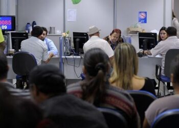 Medida provisória libera R$ 547 milhões para ampliar o ressarcimento de aposentados e pensionistas vítimas de descontos indevidos.