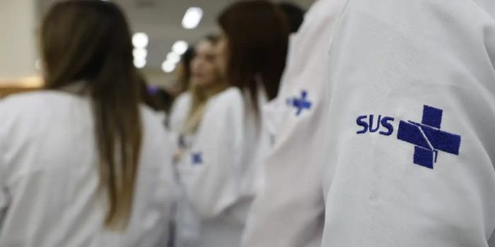 Enare 2026/2027 prorroga inscrições para residência médica de acesso direto até 5 de julho. Processo seletivo inclui novas regras e integração com o Enamed.