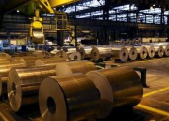 Governo informa que novas tarifas dos EUA atingirão 23,1% das exportações brasileiras, enquanto 52,7% permanecerão fora das sobretaxas.