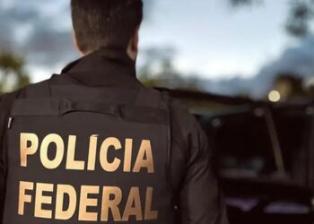 PF investiga Chiquinho Brazão por suspeita de desvio de emendas parlamentares no Rio. Operação cumpre prisões, buscas e bloqueia R$ 100 milhões.