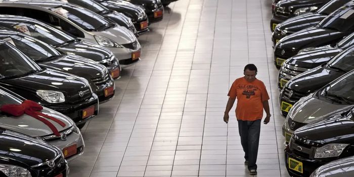 Brasil registra melhor primeiro semestre na produção de veículos desde 2019, com alta de 8,8%, e Anfavea eleva projeção para 2026.