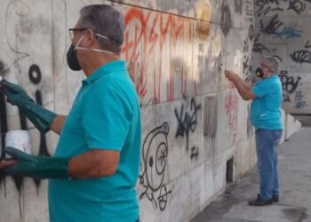 Vitória intensifica combate às pichações no Centro, remove mais de 100 marcas de vandalismo e amplia ações de preservação urbana.