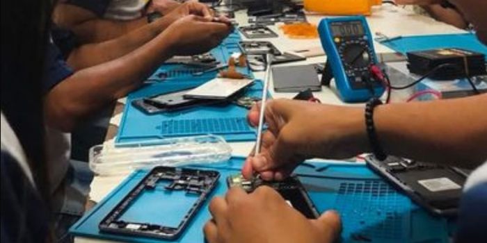 CRC de Pernambuco oferece cursos gratuitos de tecnologia no Recife, com formação em informática, programação, IA e manutenção de computadores.