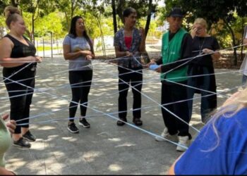 Servidores da assistência social de Vitória participam de formação ambiental em parques e áreas verdes para fortalecer ações nos territórios.