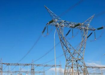 Comitê antecipa geração de 1,8 GW de energia para enfrentar possíveis impactos do El Niño no sistema elétrico brasileiro.