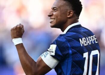A França derrotou o Paraguai por 1 a 0 pelas oitavas da Copa do Mundo de 2026, com gol de Mbappé, e enfrentará o Marrocos nas quartas de final.