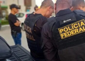 Polícia Federal cumpre mandados contra contraventor, ex-presidente da Alerj, pastor e ex-deputado em nova fase da Operação Unha e Carne, que investiga lavagem de dinheiro e ligações com o jogo do bicho no Rio.