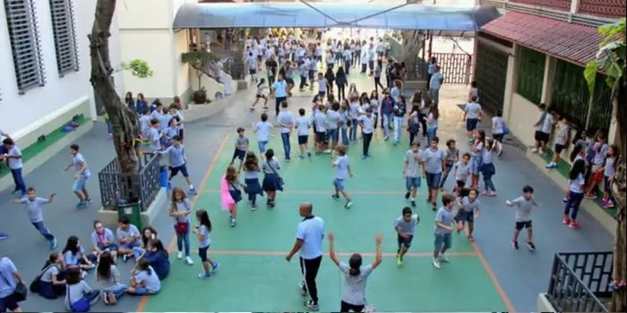Caso envolvendo estudantes do Colégio Cruzeiro reacende debate sobre violência digital, educação de gênero e papel das escolas na proteção de adolescentes.