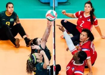 Brasil enfrenta Japão e Hungria nas oitavas de final do Mundial de vôlei sentado, na China, com equipes invictas na competição.