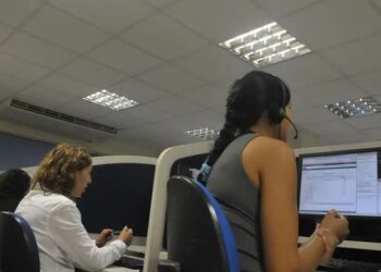 Polícia Civil registrou 782 mil atendimentos a mulheres em 2025. Diagnóstico aponta aumento de perseguição e violência psicológica.