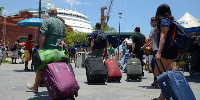 Relatório da OCDE coloca o Brasil entre os países que mais cresceram no turismo internacional entre 2019 e 2025, com alta de 46%.