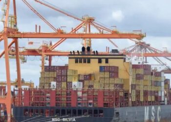 Brasil fecha julho com superávit de US$ 7 bilhões na balança comercial, alta nas exportações e China como principal parceiro comercial.
