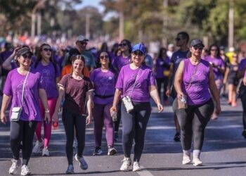 Especialistas alertam que o lipedema afeta uma em cada dez mulheres e pode causar dores, inchaço e aumento anormal das pernas e braços.