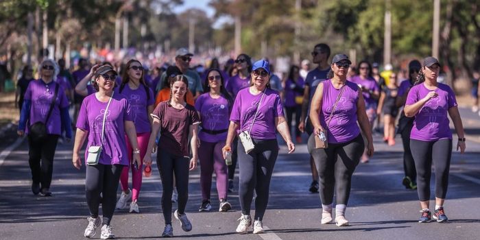 Especialistas alertam que o lipedema afeta uma em cada dez mulheres e pode causar dores, inchaço e aumento anormal das pernas e braços.