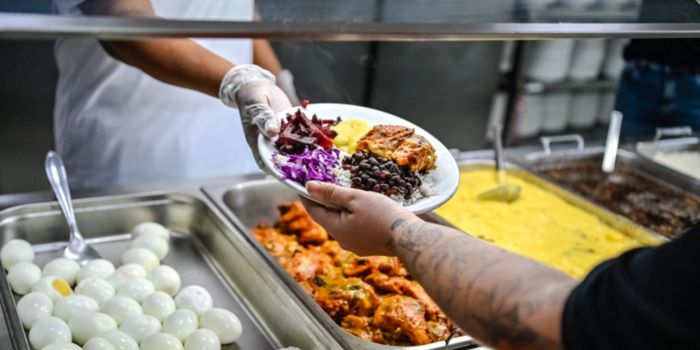 Restaurante Popular de Vitória registra mais de 90% de aprovação em pesquisa de satisfação realizada com usuários do serviço.