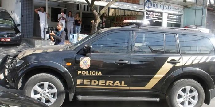 PF deflagra segunda fase da Operação Sem Refino no Rio. Investigação apura fraudes, lavagem de dinheiro e outros crimes ligados ao setor de combustíveis.