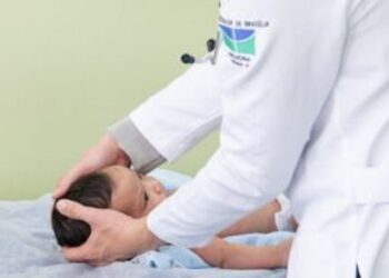 Instituições de ensino podem criar ou ampliar programas de residência médica e em saúde até agosto; Pró-Residência prevê novas bolsas.