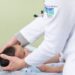 Instituições de ensino podem criar ou ampliar programas de residência médica e em saúde até agosto; Pró-Residência prevê novas bolsas.