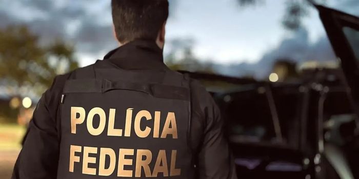 Polícia Federal atualiza regras para controle de produtos químicos, amplia fiscalização e prevê multas de até R$ 350 mil por infrações.
