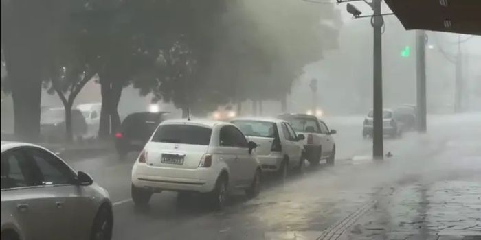Ciclone bomba pode provocar temporais, ventos acima de 100 km/h, granizo e queda de temperatura no Sul do Brasil.