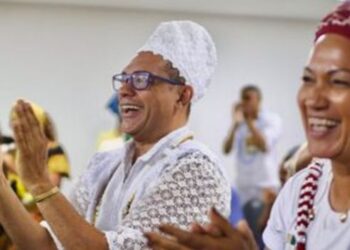 Programa Kala-Tukula seleciona 40 lideranças negras para formação em inglês e atuação em agendas internacionais de governança global.