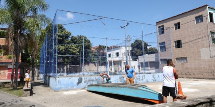 Santa Marta, em Vitória, terá um novo Parque Kids e campo esportivo revitalizado com grama sintética e melhorias na estrutura.