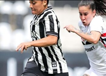 São Paulo vence o Botafogo por 5 a 1 e iguala o Corinthians na liderança do Brasileirão Feminino. Última rodada define o primeiro colocado.