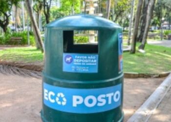 Projeto Vitória Limpa promove ação educativa no Centro de Vitória nesta quinta-feira (20) para orientar sobre descarte de resíduos e sustentabilidade.
