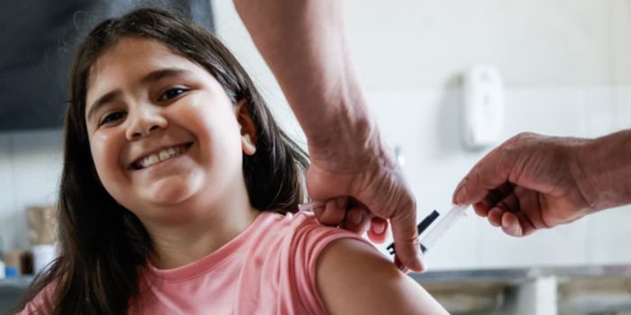 Dia D de Multivacinação acontece neste sábado (22) em todo o país. Crianças e adolescentes menores de 15 anos podem atualizar as vacinas.