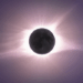 Eclipse lunar de agosto chamou atenção no Brasil ao encobrir 96,2% da Lua. Fenômeno foi seguro para observação a olho nu.