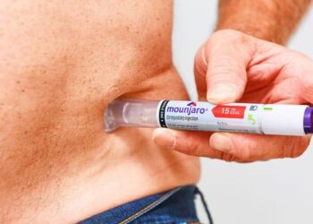 Anvisa e Paraguai atualizam acordo para combater produtos ilegais, com troca de informações e ações contra falsificação e contrabando.