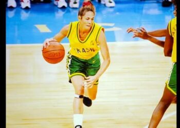 Hortência é a única brasileira indicada ao prêmio de maior atleta da história da Copa do Mundo de basquete feminino, promovido pela Fiba.