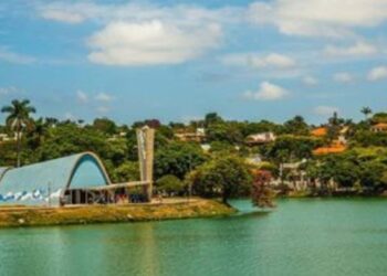 Conheça o Conjunto Moderno da Pampulha, em Belo Horizonte, Patrimônio Mundial da Unesco e símbolo da arquitetura brasileira.