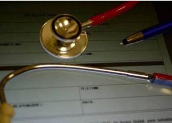 ANS oferece atendimento gratuito para orientar consumidores sobre planos de saúde, cobertura, rede credenciada e direitos dos beneficiários.
