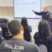 Policiais penais participam de curso sobre raio X, scanner corporal e inteligência artificial para melhorar a identificação de ameaças em presídios.
