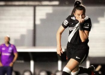 Vasco e Minas Brasília garantem acesso ao Brasileirão Feminino A1 de 2027 após vitórias na Série A2; outras duas vagas serão definidas.