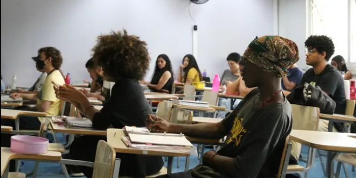 Vestibular 2027 da USP abre inscrições nesta segunda-feira (17), com 8.147 vagas, taxa de R$ 228 e mudanças na primeira fase.