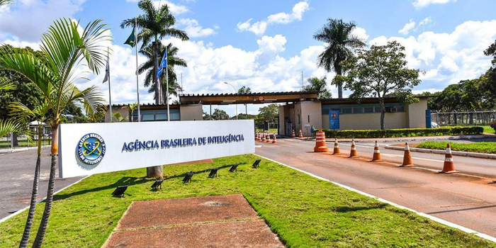 A Agência Brasileira de Inteligência (Abin) identificou risco crítico de influência ou interferência dos Estados Unidos nas eleições brasileiras de 2026.