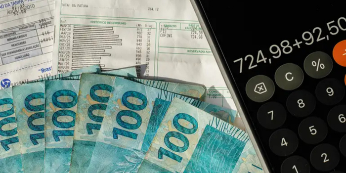 Arrecadação federal chega a R$ 2,019 trilhões de janeiro a agosto de 2026, com crescimento real de 7,12% sobre 2025.