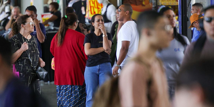 Mais de 100 economistas e 60 organizações lançam a Vida em Conta, iniciativa que debate economia, desigualdade, custo de vida e qualidade de vida no Brasil.