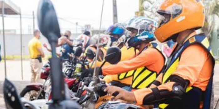 MP 1.360/2026 perde validade nesta terça-feira (15) após não ser votada pelo Congresso. Medida alterava regras para motoboys e mototaxistas.