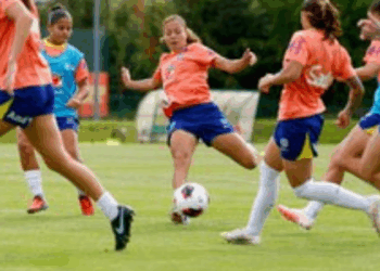 Nova lei cria diretrizes para o desenvolvimento do futebol feminino no Brasil, amplia a profissionalização e estabelece novas obrigações para clubes e entidades esportivas.