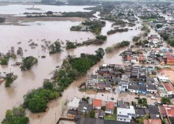 Prêmio iCS de Economia e Clima recebe inscrições até 2 de outubro para reconhecer pesquisas sobre os impactos econômicos das mudanças climáticas no Brasil.