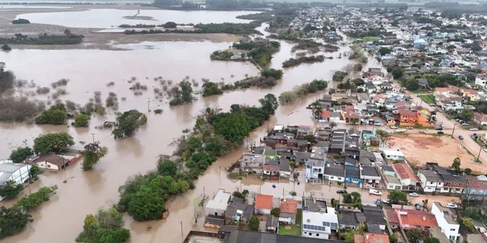 Prêmio iCS de Economia e Clima recebe inscrições até 2 de outubro para reconhecer pesquisas sobre os impactos econômicos das mudanças climáticas no Brasil.