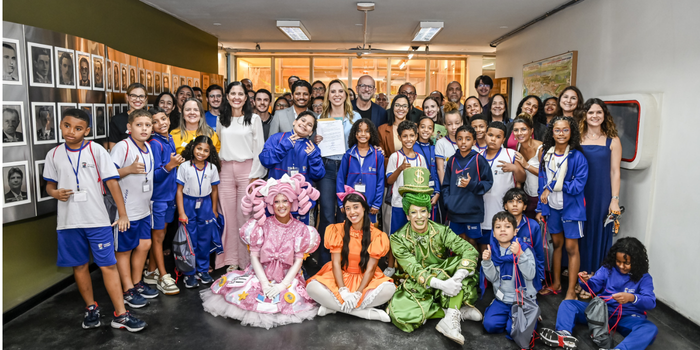 Vitória lança projeto de educação financeira que atenderá 400 crianças de 12 escolas municipais com atividades sobre consumo consciente e planejamento.