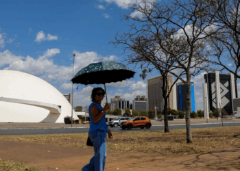 Inmet prevê outubro com temperaturas acima da média em grande parte do Brasil e distribuição irregular das chuvas entre as regiões.