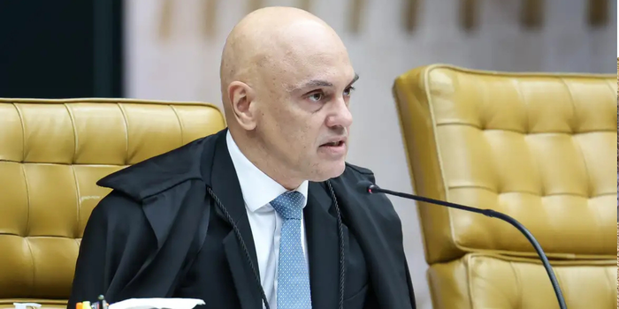 Alexandre de Moraes se declara impedido em ação que pede registros de entrada e saída de pessoas no Senado, incluindo sua esposa e Daniel Vorcaro.