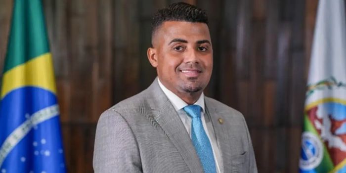 TH Joias vira réu na Justiça Federal por suspeita de ligação com o Comando Vermelho. Ex-deputado será transferido para penitenciária federal.